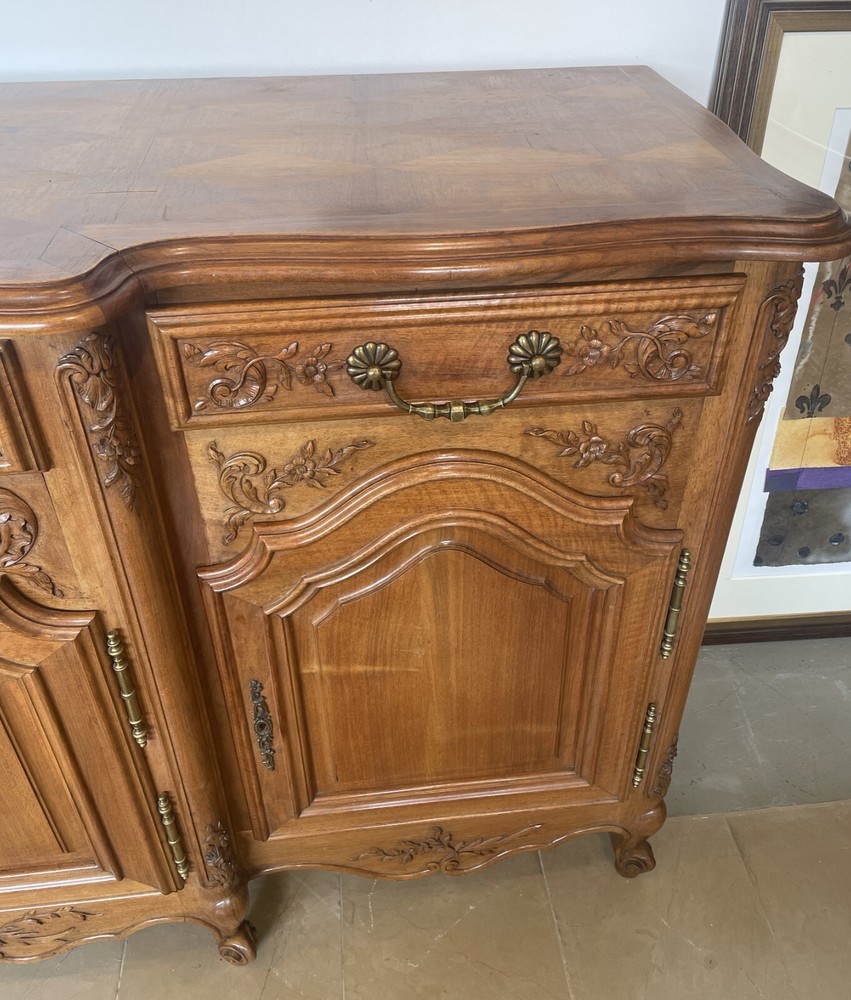 French Provincial Buffet/Server