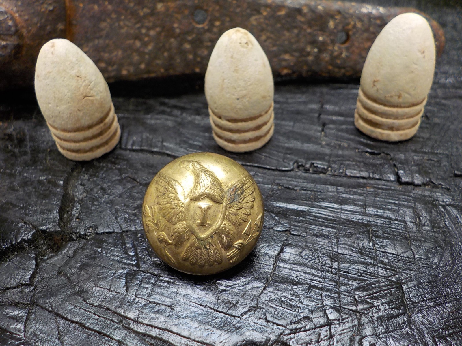 Old Rare Vintage Antique Civil War Relic Infantry Buttons Lockplate Bullets