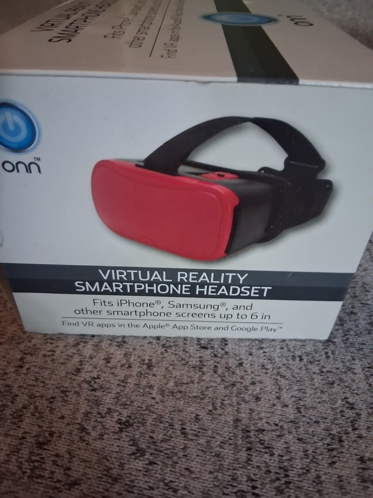 Virtual Reality Smartphone Headset