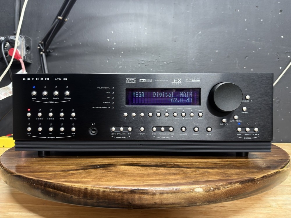 Anthem AVM 30 Stereo Preamplifier/Processor