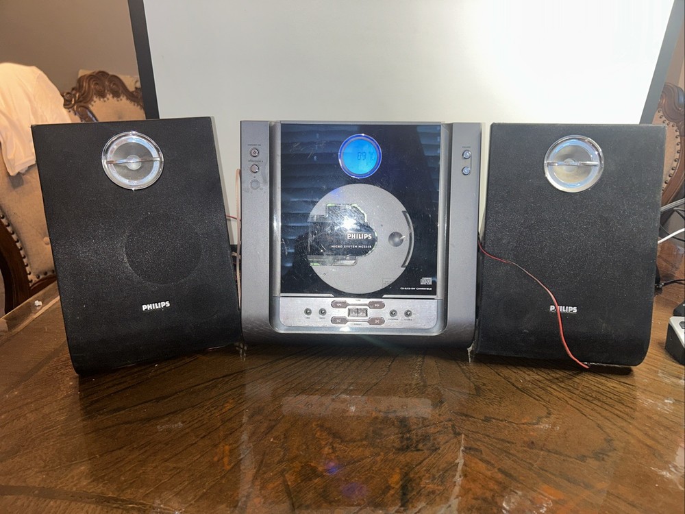 Philips MC235B /37 Micro System Shelf Stereo. Only Cd Doesn’t Play