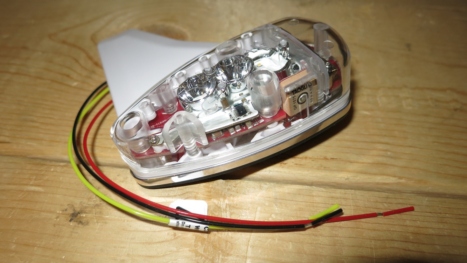 uAvionix skyBeacon ADS-B