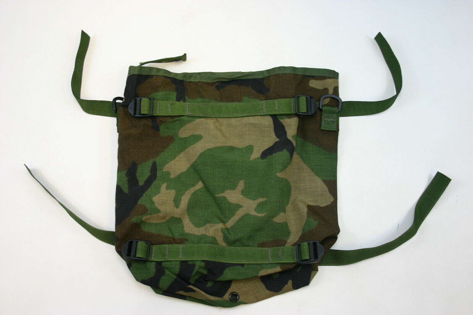 WOODLAND CAMO RADIO POUCH UTILITY POUCH MOLLE II USGI MILITARY NEW