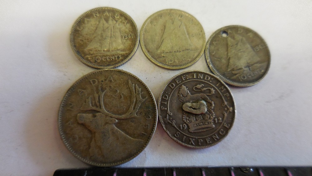 Canada 5 coins -- Silver