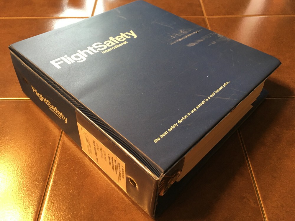 Challenger 604 Pilot Training Manual, Vol. 1 Operations
