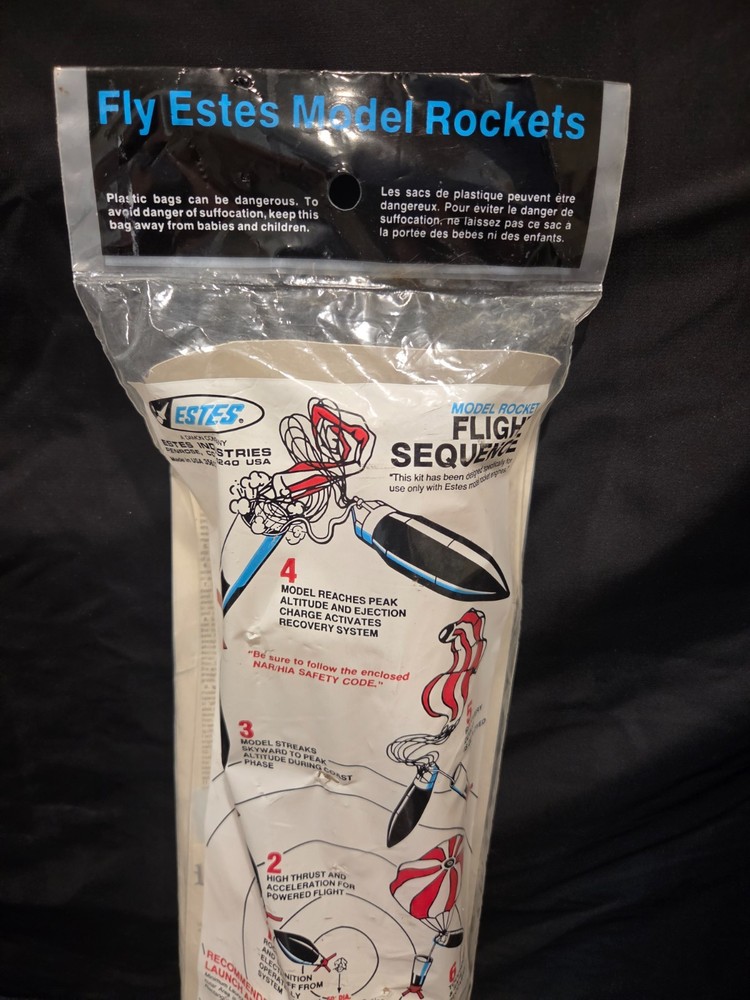 Estes Pathfinder Flying Model Rocket Skill Level 3 EST 1997