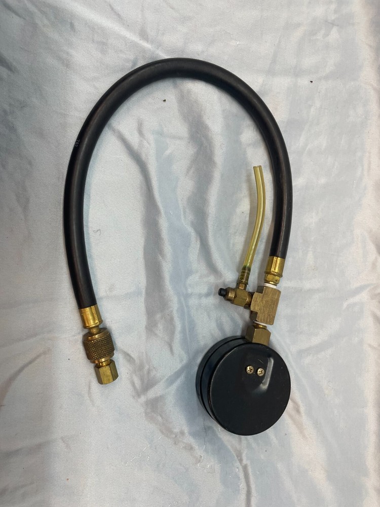 Compression Test Gauge 100psi 06 1Q Black