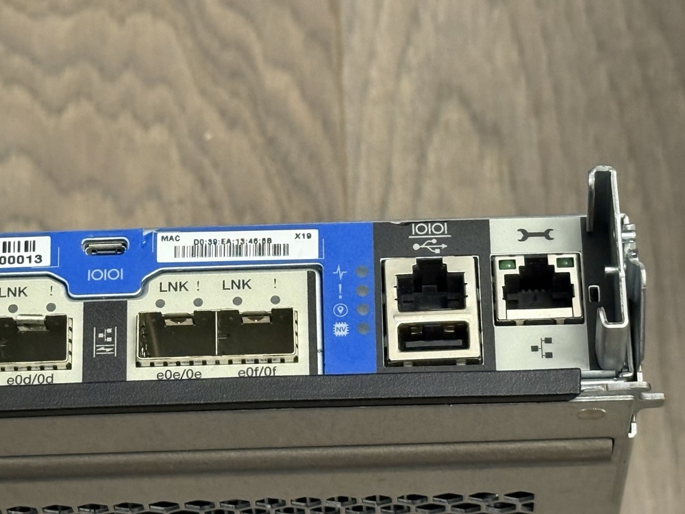 NetApp 111-03964+E3, 111-03965 + E3 -Netapp Controller - Make an Offer