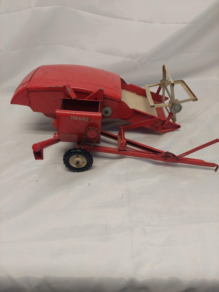 Vintage Tru Scale Chain Drive Pull Harvest Combine Implement