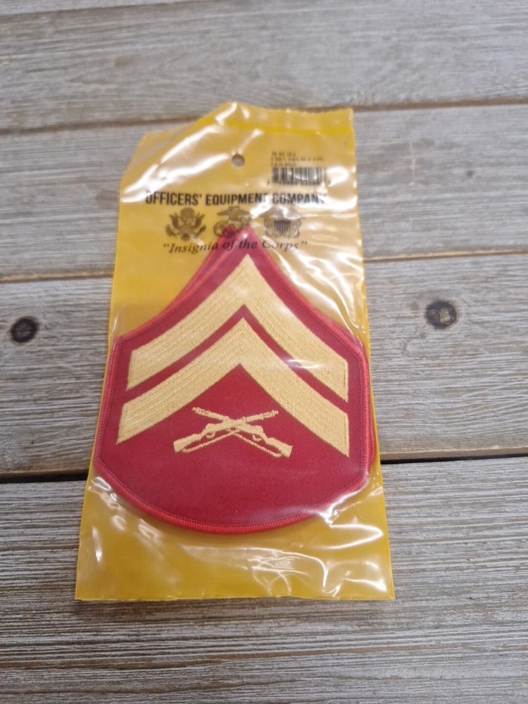 OFC USMC Corporal Chevrons Red Patches