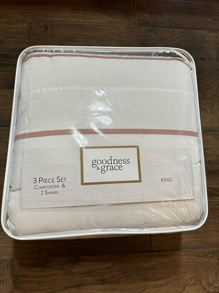 NIP Goodness & Grace Ombré Stripe King Comforter Set 3pc