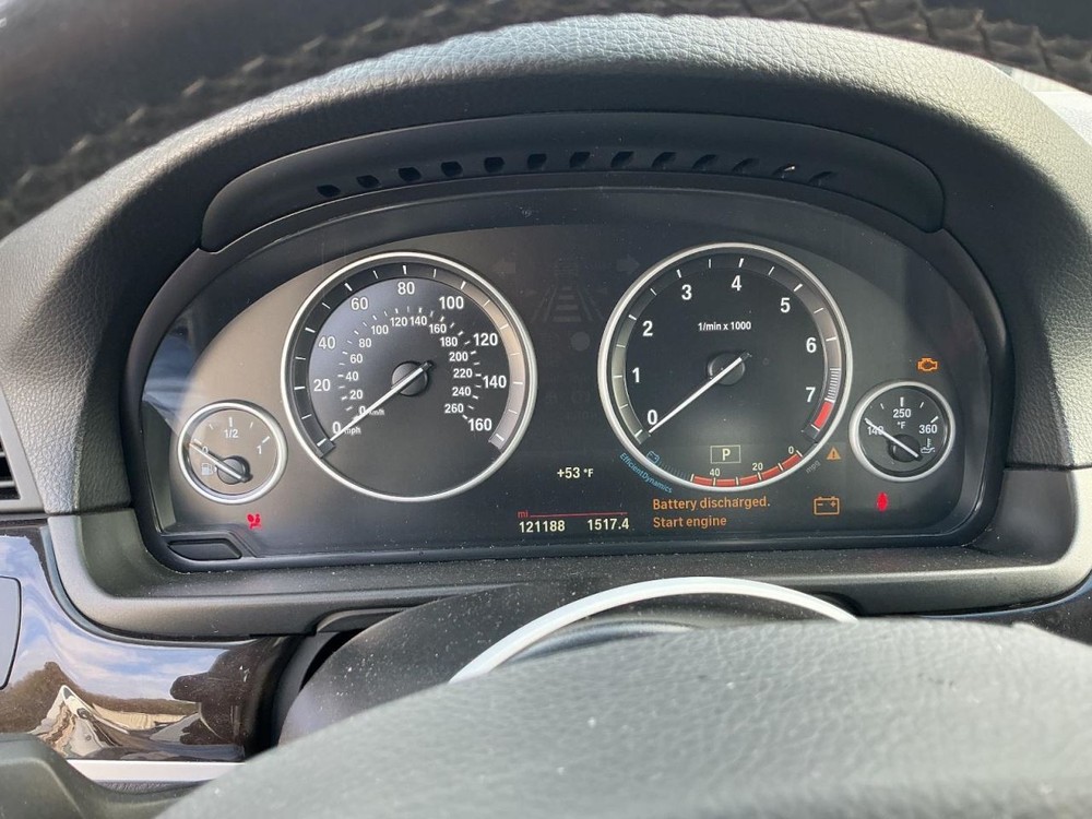 528I 2016 Glove Box 4972146