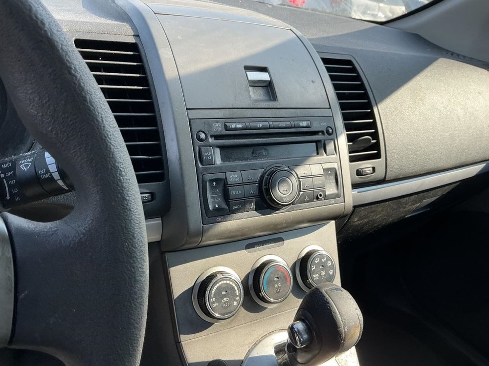 SENTRA 2012 Glove Box 4946689