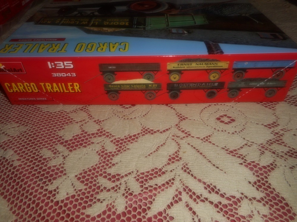 MINIART 38043, 1/35 CARGO TRAILER PLASTIC MODEL KIT