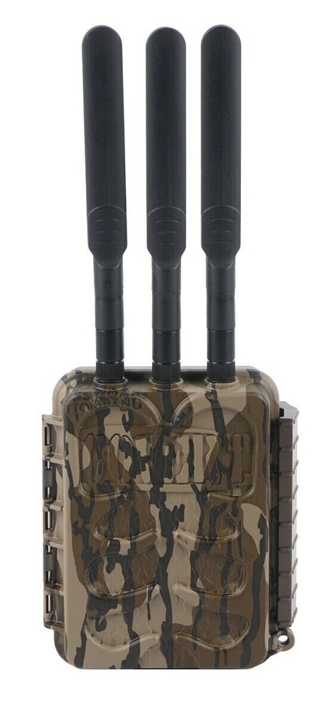Covert Wireless Long Range 9-Camera Base Unit - LB-V Lora Base Verizon-CC5755 DB