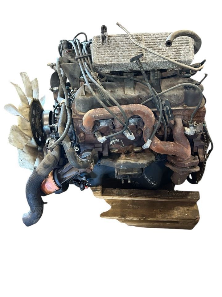 MOUNTNEER 2000 Glove Box 18925