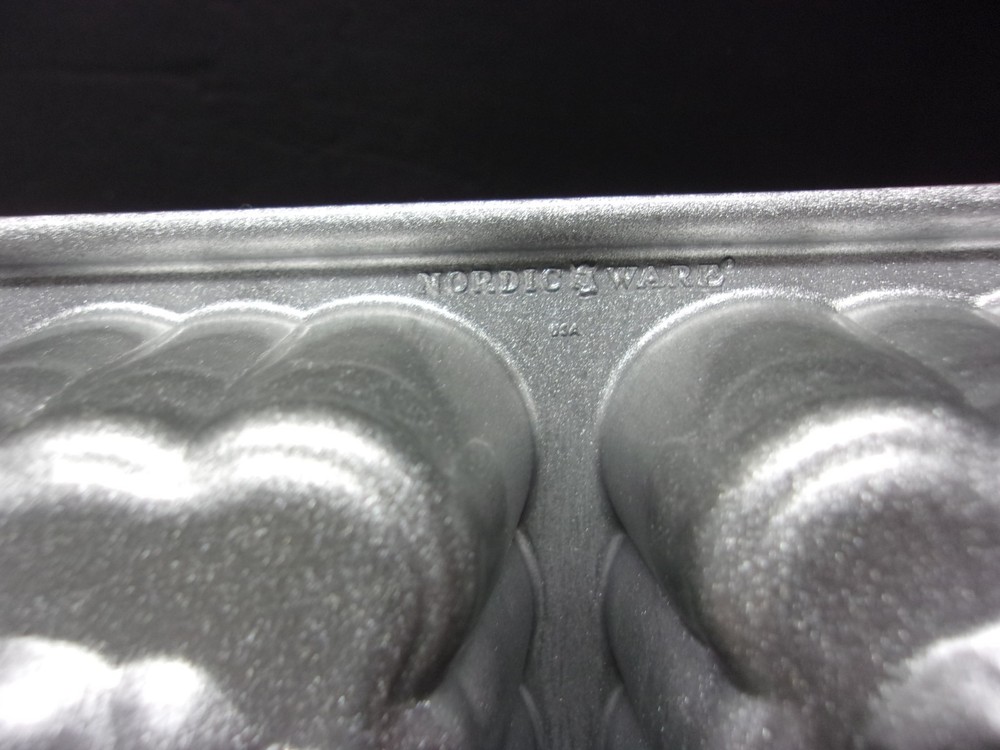 Nordic Ware Holiday Mini Loaf Pan