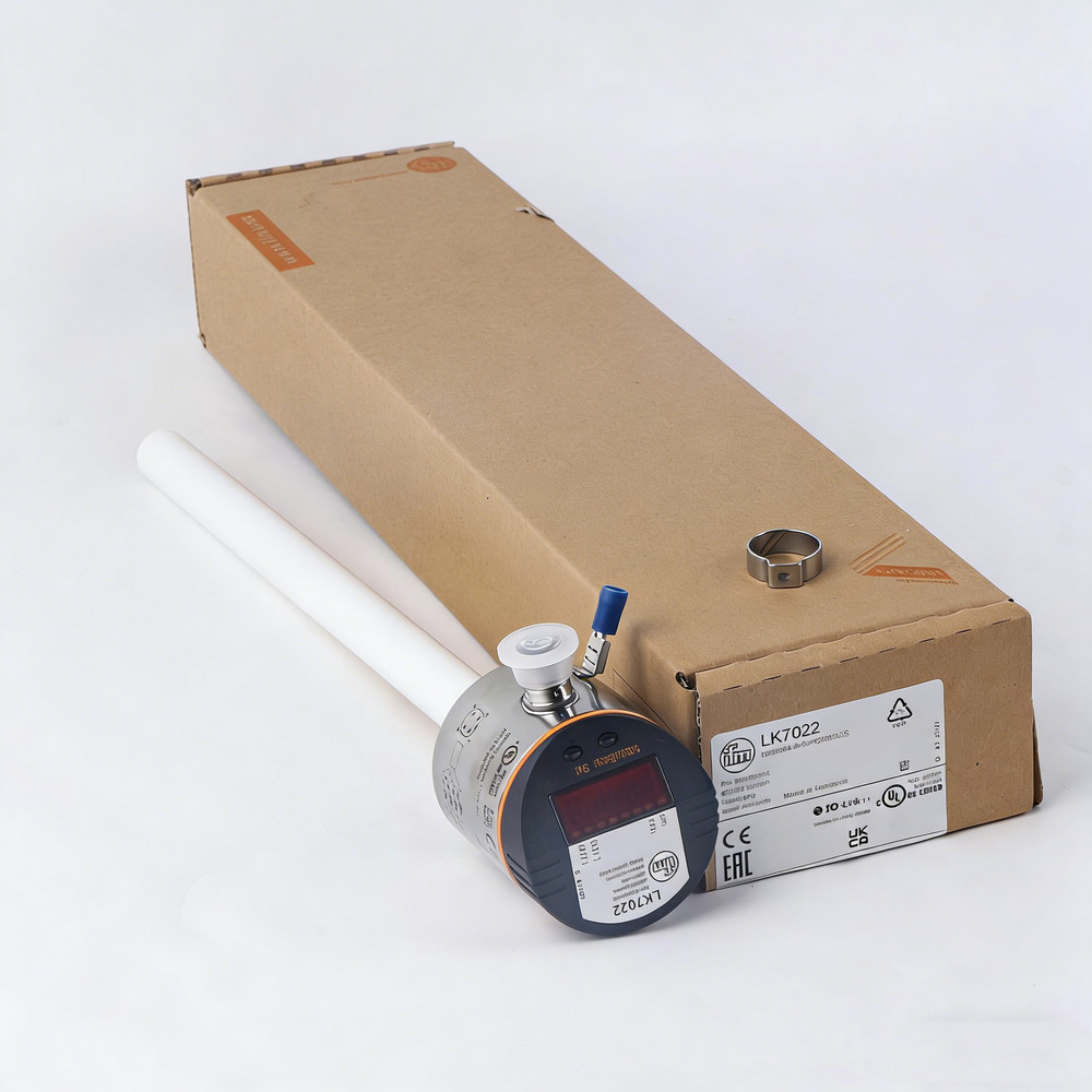 New IFM LK7022 Sensor 1PC