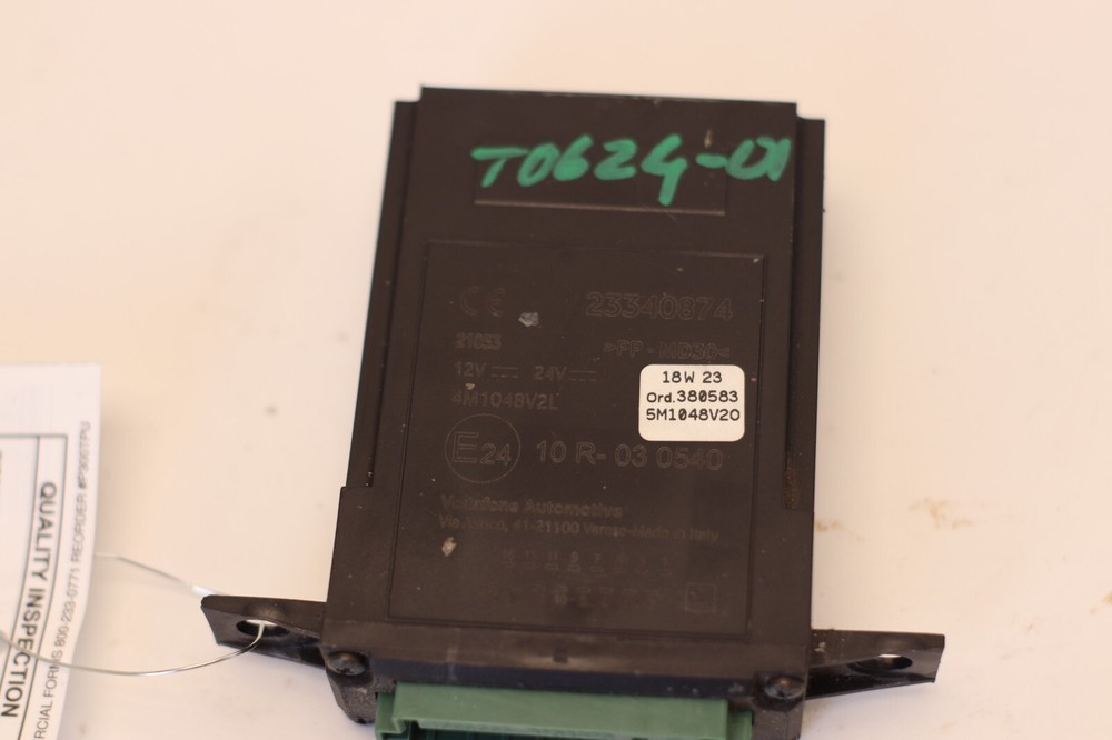 2018-2024 VOLVO VNL D13 CENTRAL KEYLESS LOCKING CONTROL MODULE UNIT OEM