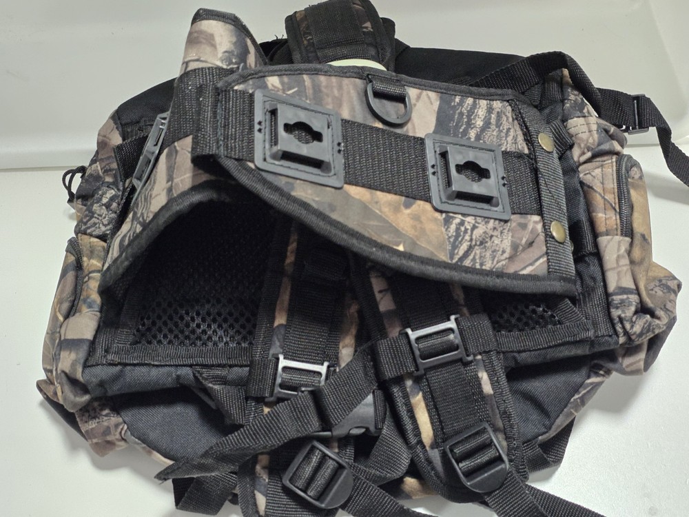 Allen Camouflage Freighter Pack