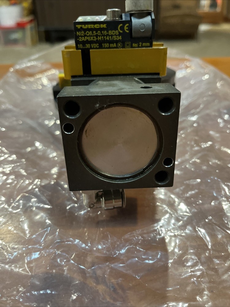 🇺🇸NEW PHD C4965 PNEUMATIC CLAMP WITH TURCK SENSOR