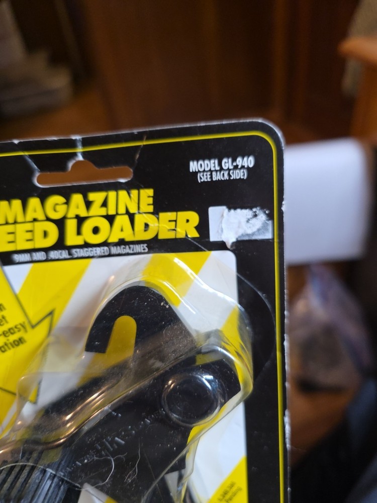 HKS Magazine Speedloader Model GL-940 Glock 9mm and .40 Double Stack