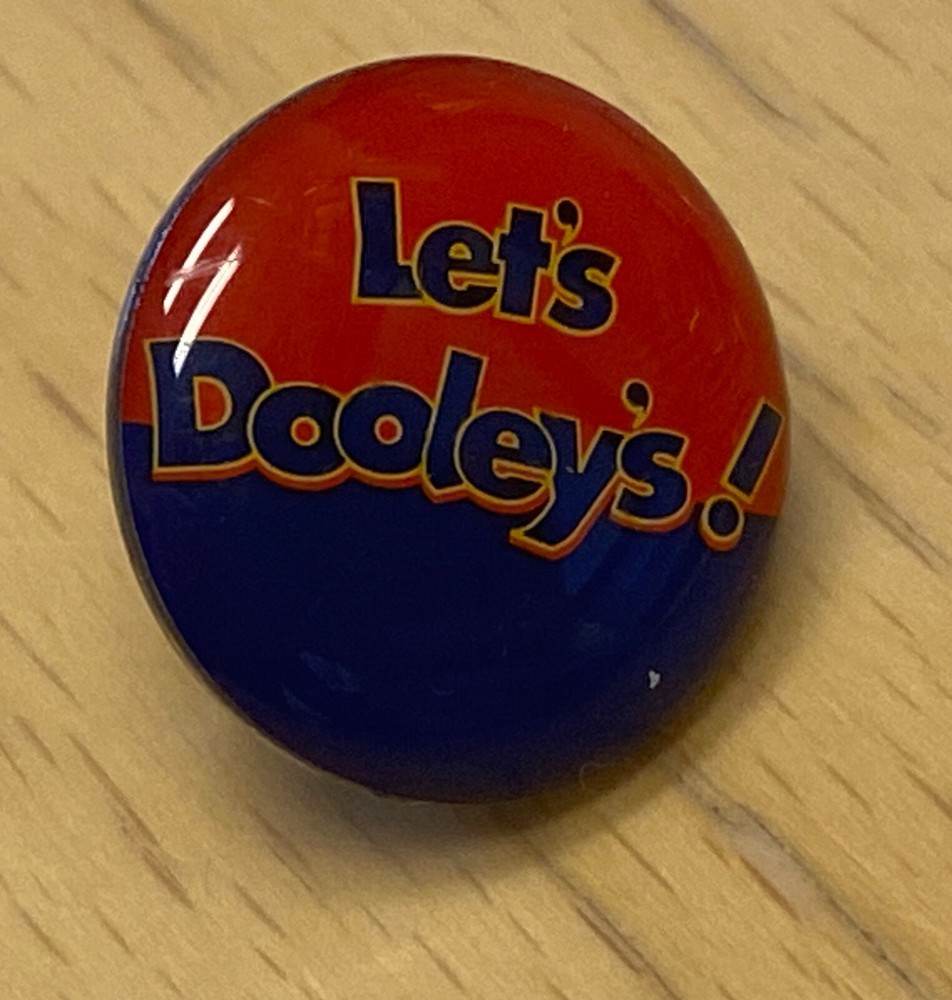 LIQUORS PINS - DOOLEY`S ALCOHOL PIN