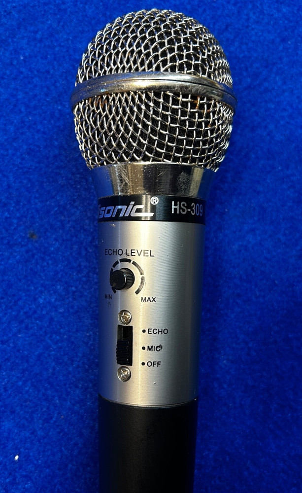 HISONIC HS309 PORTABLE WIRED MICROPHONE with Echo Control, l/4 in plug, WORKs