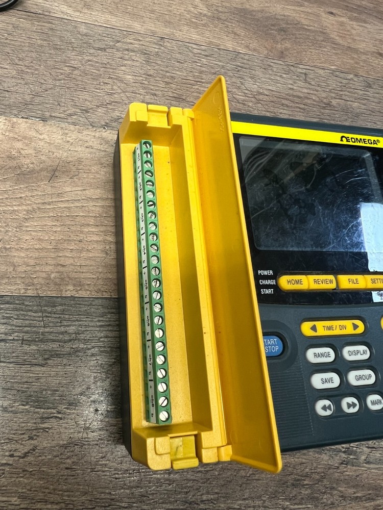 OMEGA RDXL 121-D Compact Portable Data Logger