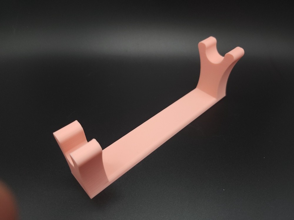 Pink Universal knife display stand