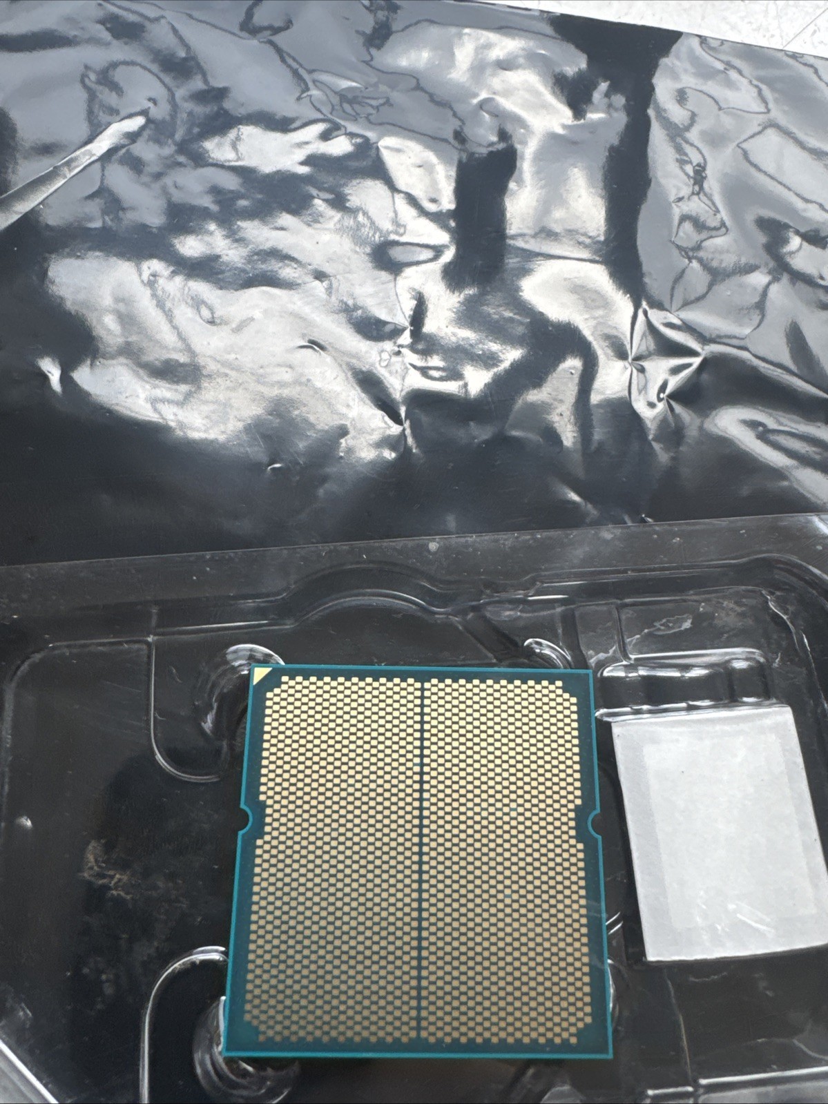 AMD Ryzen 7 9800X3D 8-Core 16-Thread Desktop Processor - 8 Cores And 16 Threads