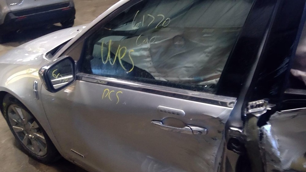 Used Blind Spot Detection System Warning Control Module fits: 2012 Lincoln Mkz D