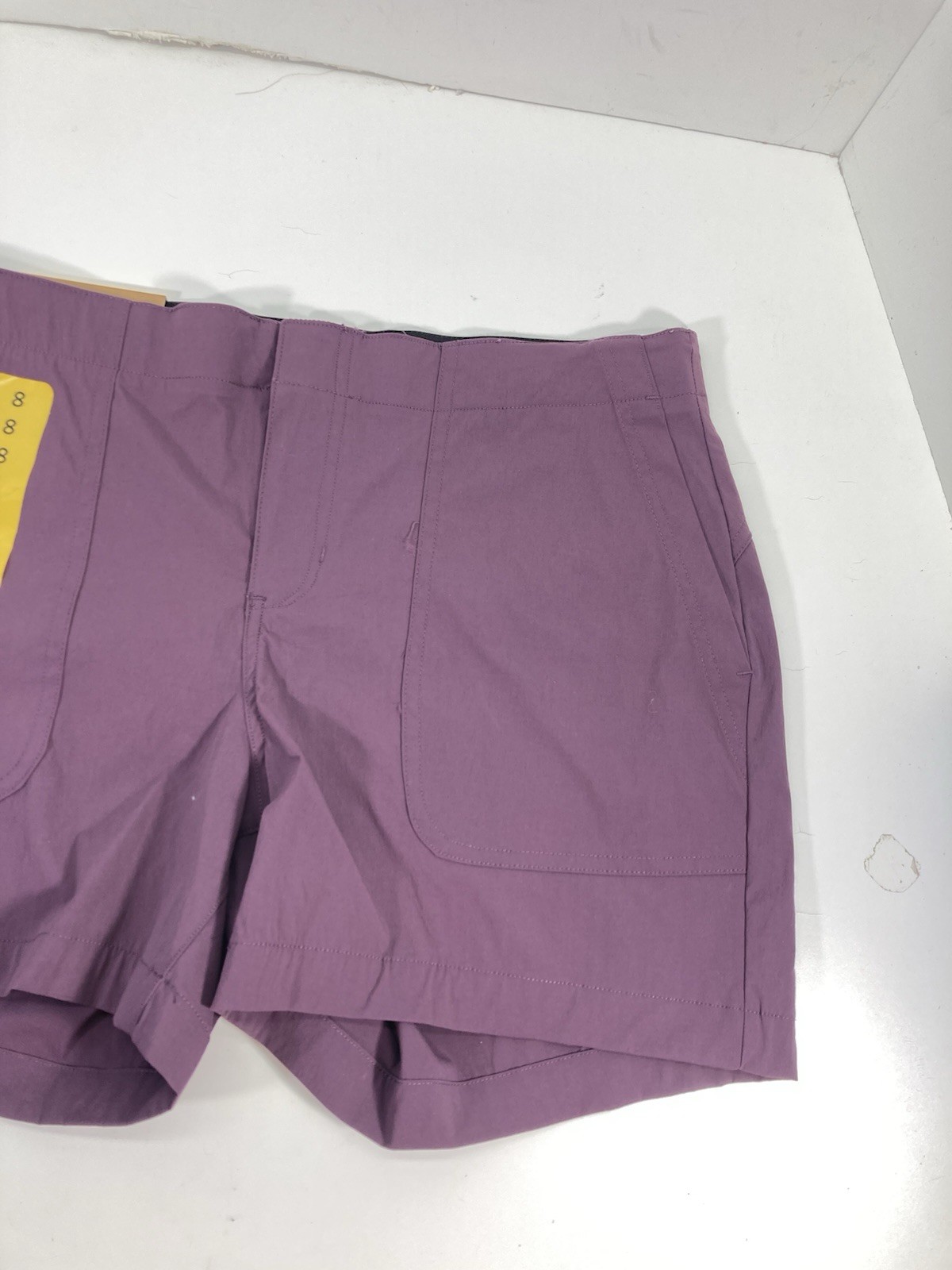Eddie Bauer Performance Hiker Shorts Women 8 32X7 Purple Eggplant Stretch NWT