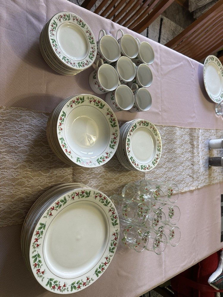 46 Pc Everyday Gibson China