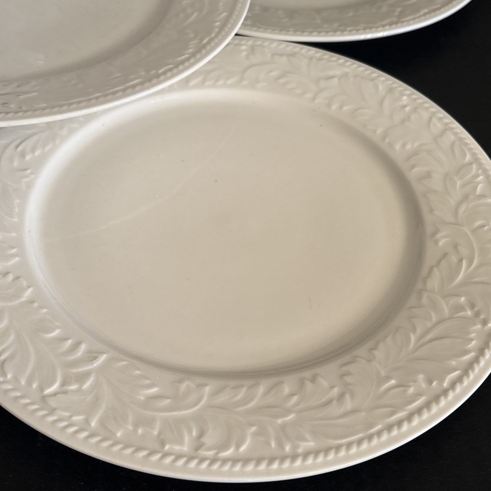 SANGO STONEWARE GARLAND 8837 EMBOSSSED LEAF PATTERN WHITE 6 DINNER PLATES 10.5"