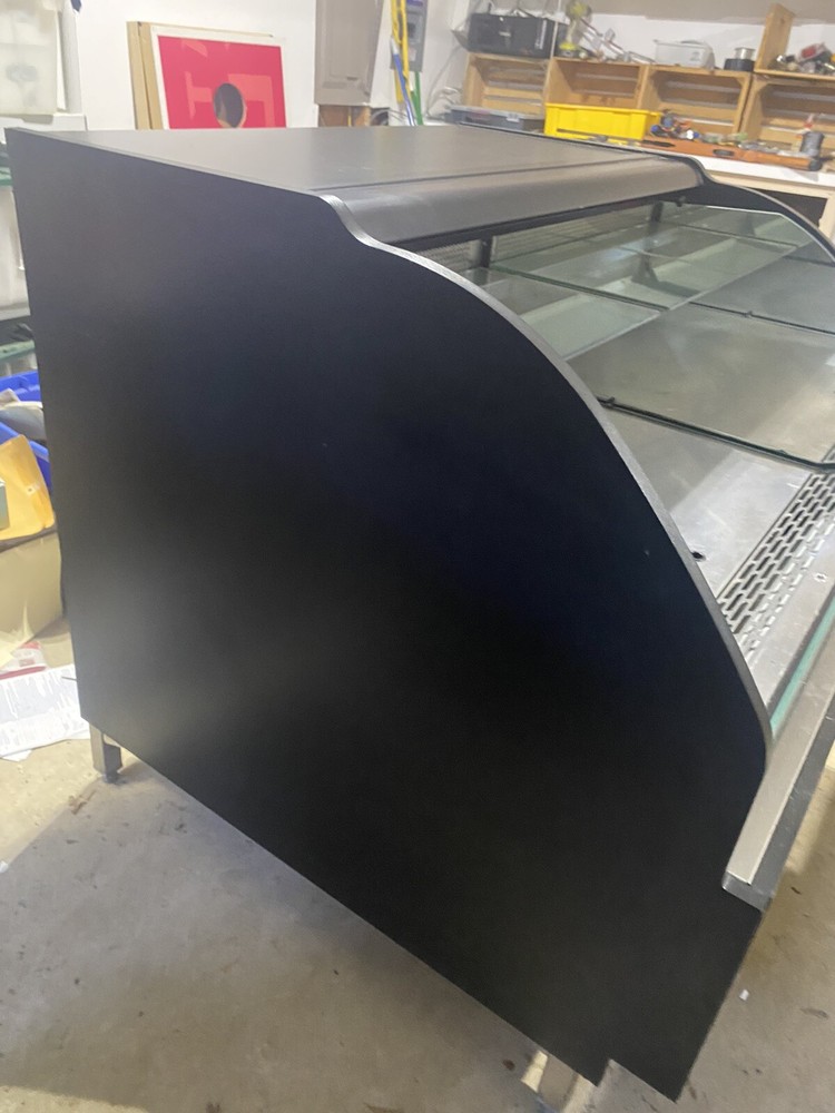 structural concepts self serve refrigerated case