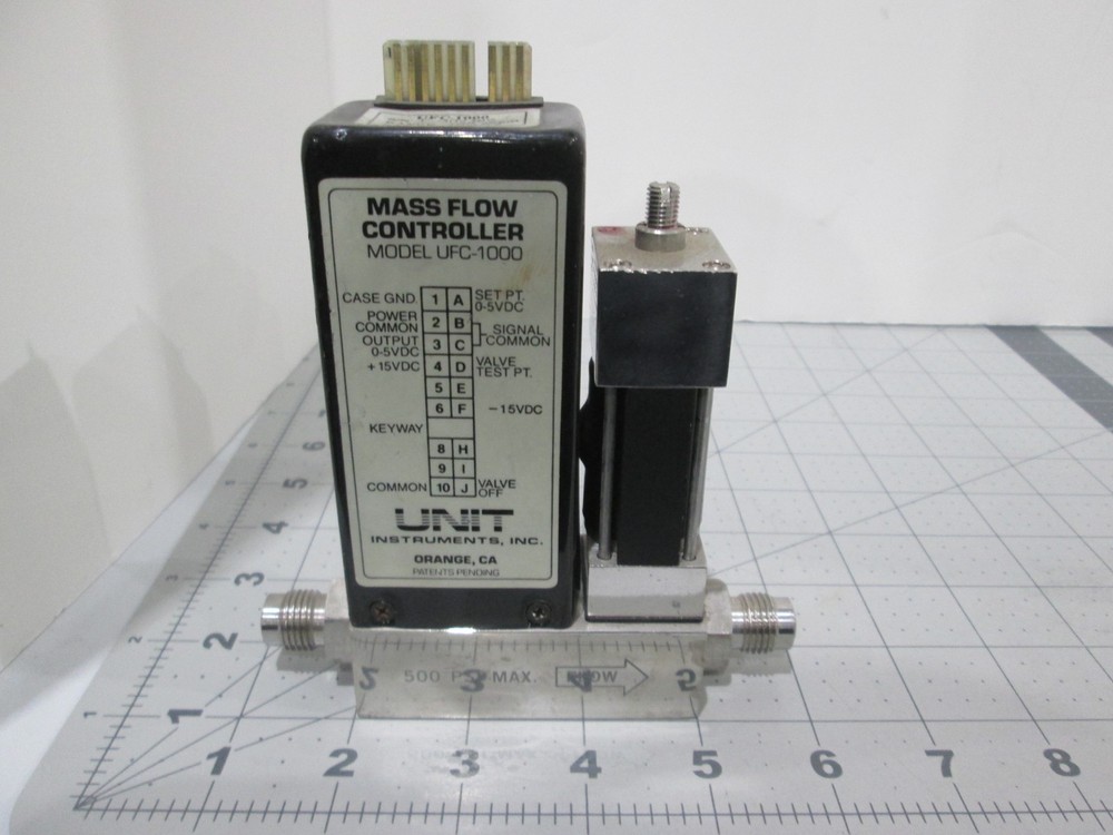 Unit, UFC-1000, Mass Flow Controller, SiH2CL2, 100 SCCM, Used
