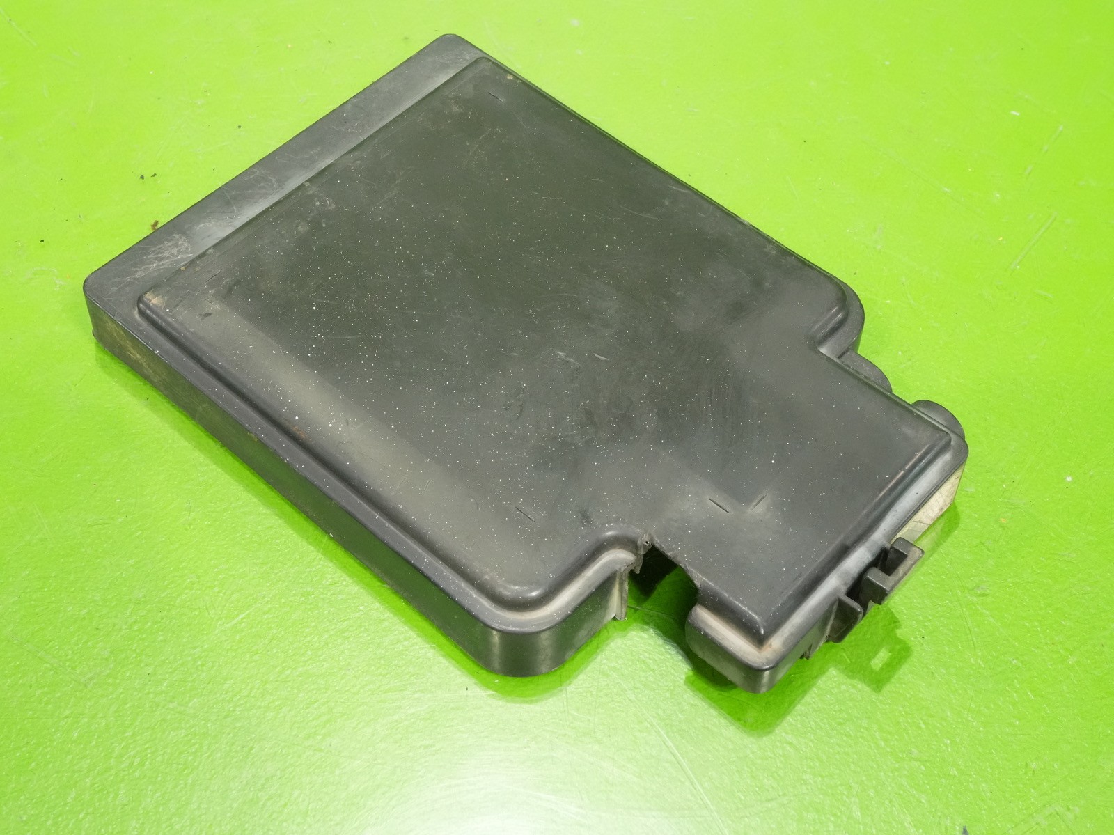 92-95 Civic OEM underhood engine fuse box lid cover panel del Sol Integra