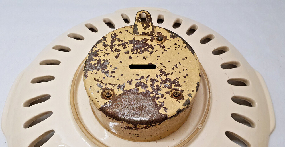 Old Clock Ceramic FFR Cream Color and Gilding