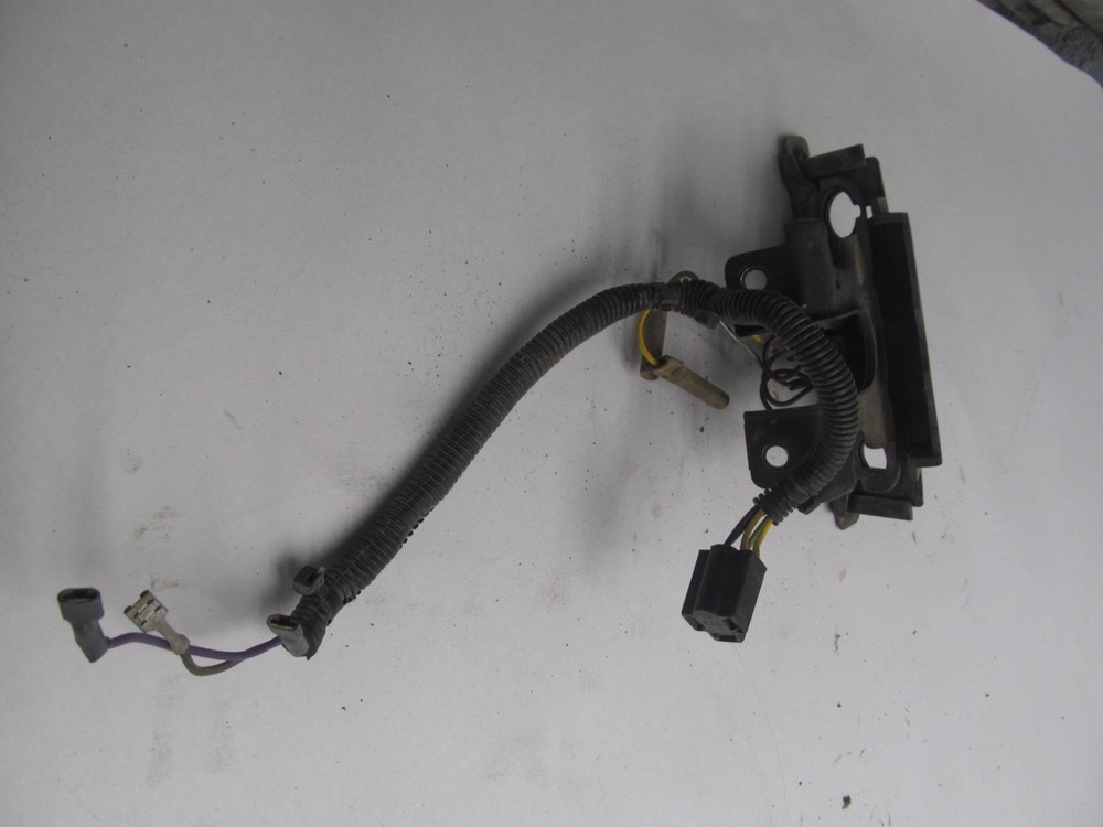 1990 POLARIS 250 TRAIL BOSS INDICATOR LIGHT SUPPORT HEADLIGHT MOUNT BRACKET