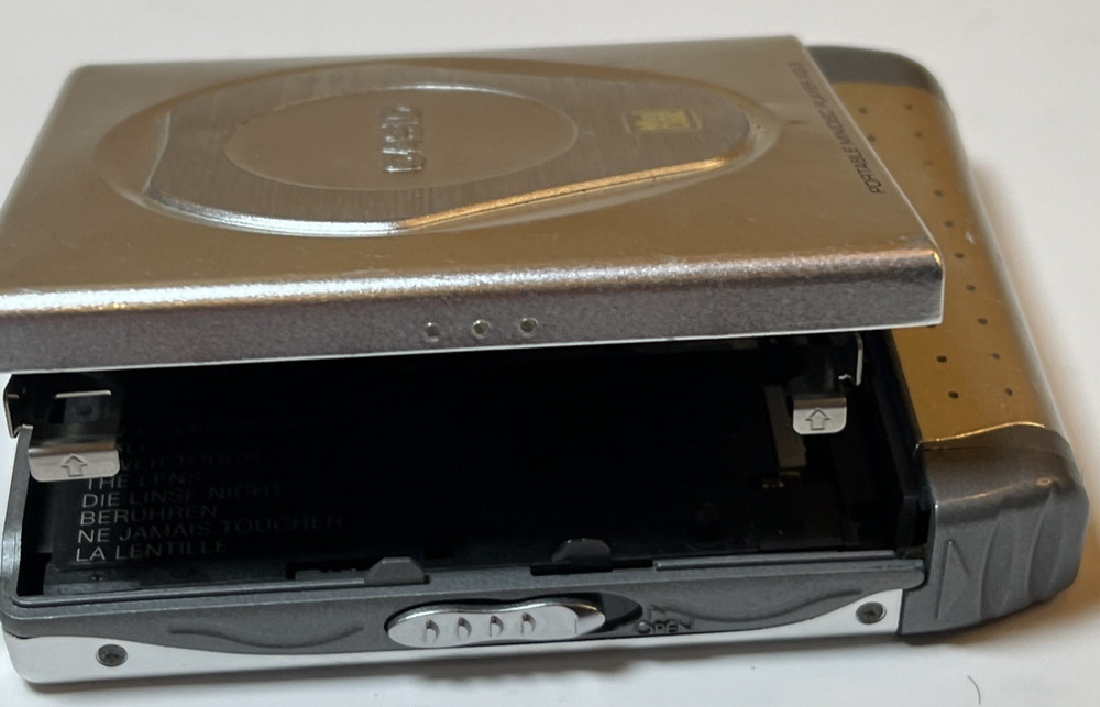 Casio Portable Minidisc Player XG-3 Untested Unit Only