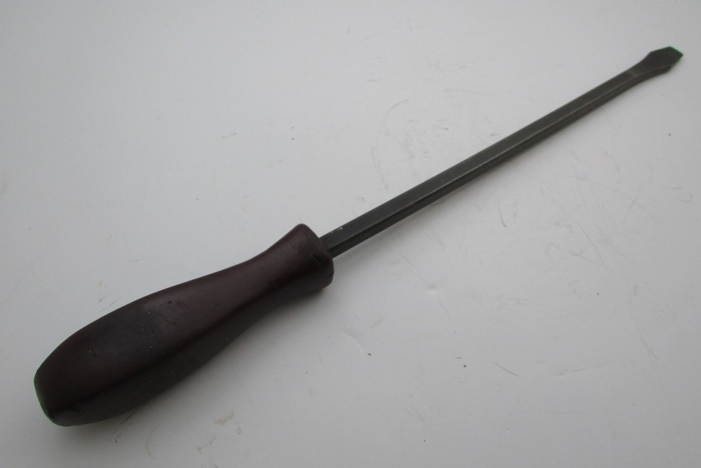 MATCO TOOLS  SCREWDRIVER  -- VINTAGE -- MAROON / RED HANDLE - 17" LONG - SDM1212