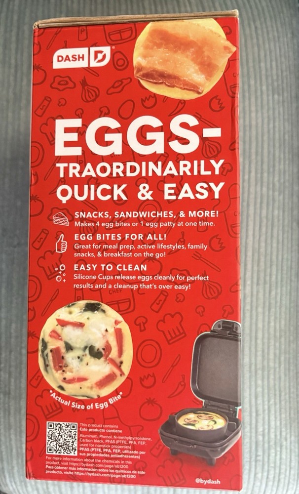 DASH Dash Deluxe Egg Bite Maker 420W Electric Aqua, 4 Egg Bites, Silicone