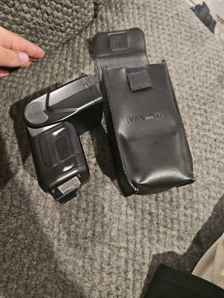 Minolta Program 3500xi Shoe Mount Flash - works great!