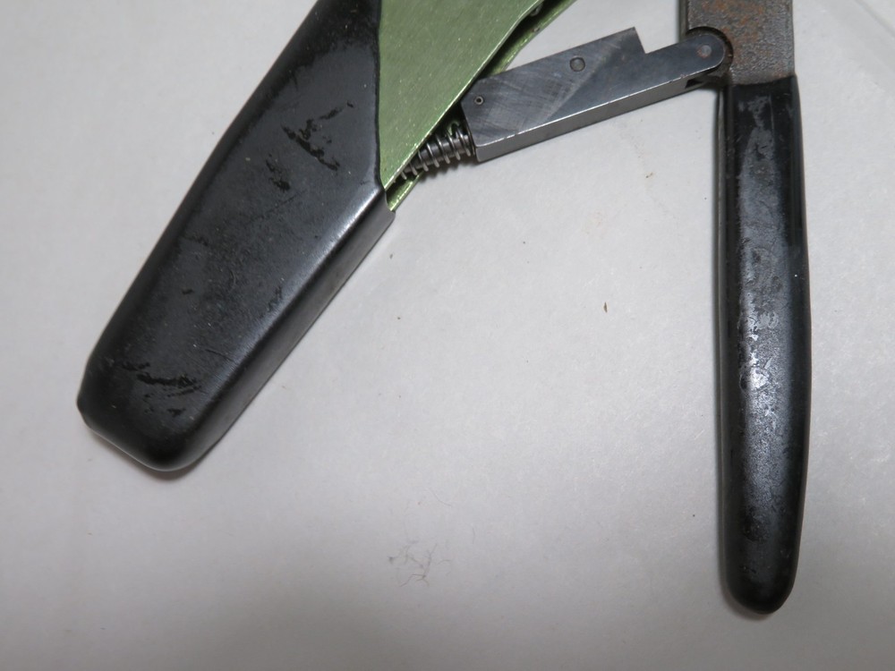 Daniels DMC M22520/7-01 Aviation Mini Crimp Tool