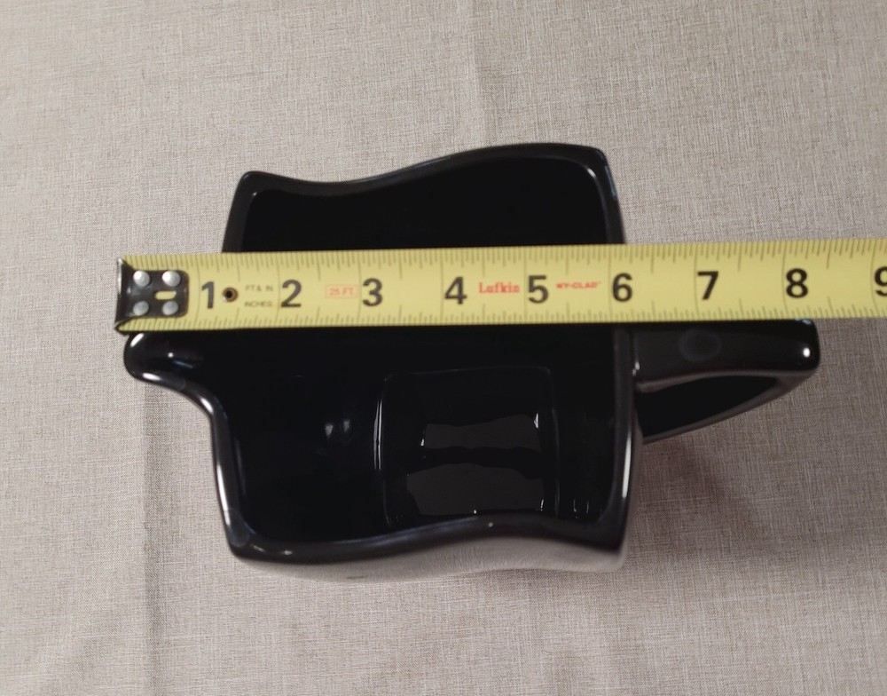 New! Mikasa KT532 Simplicity Black Pitcher Glossy Square Design