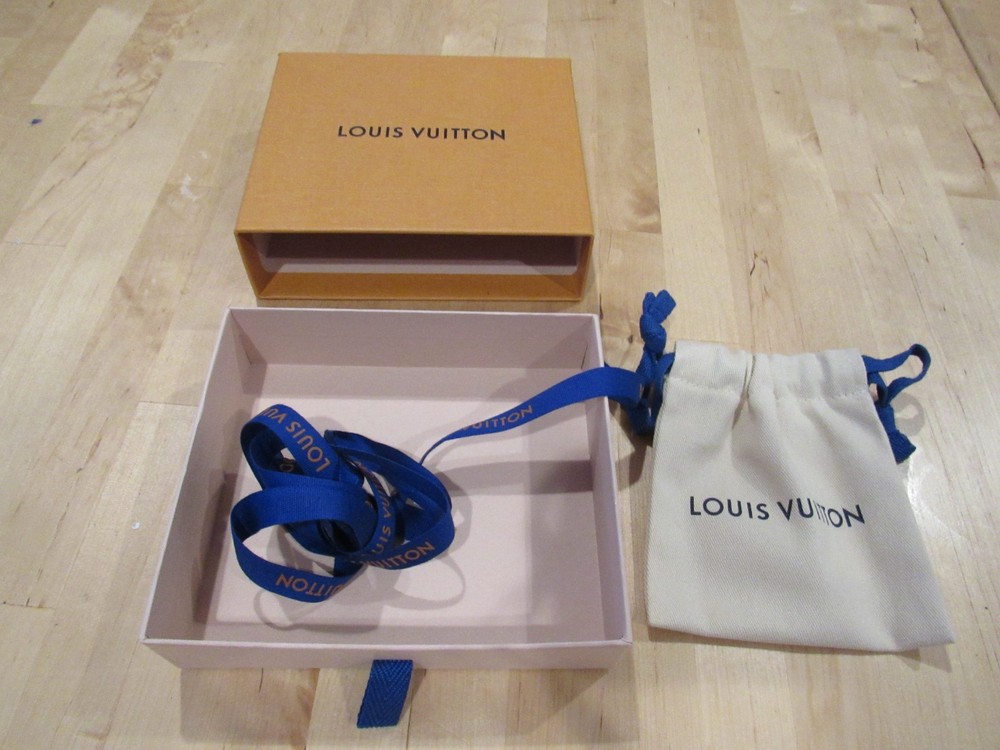 Louis Vuitton Small Empty Box Authentic/ Wristband Box
