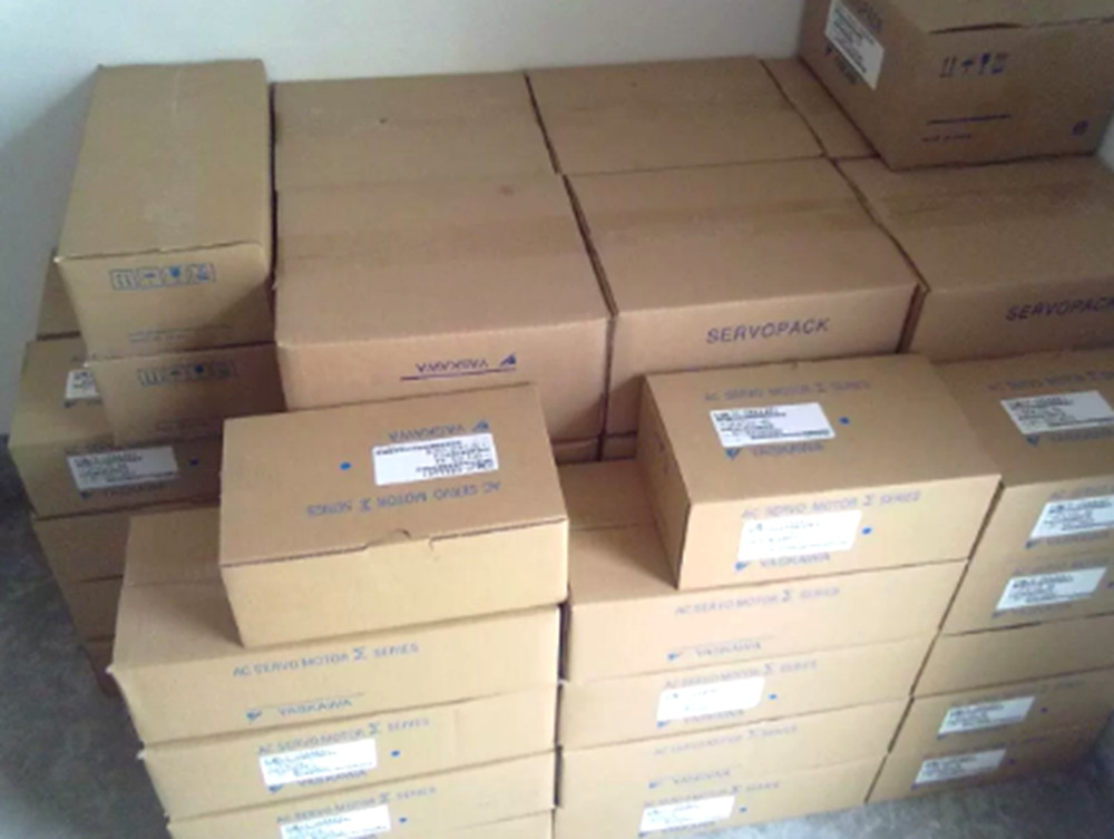 New Yaskawa SGMAS-C2ACA6C