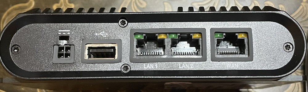 CRADLEPOINT IBR1150LP6 4G LTE DUAL SIM MODEM/ROUTER ONLY