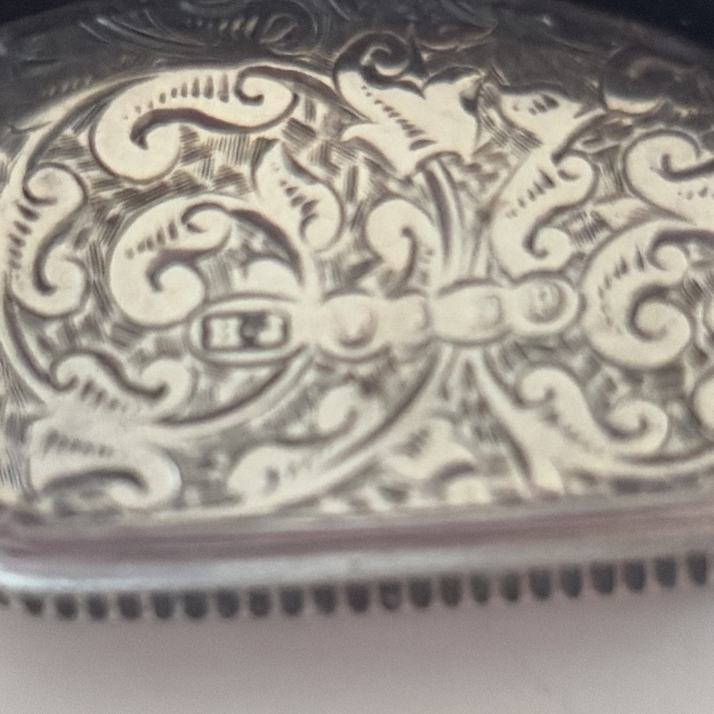 Antique Sterling Silver Foliage Etched Vesta Case